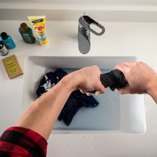 how to hand wash your clothes featured