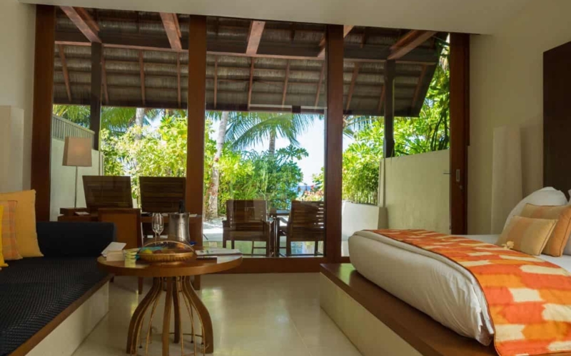 conrad maldives king beach villa review