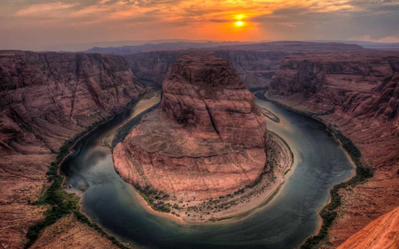 aerial view of horseshoe bend in arizona
