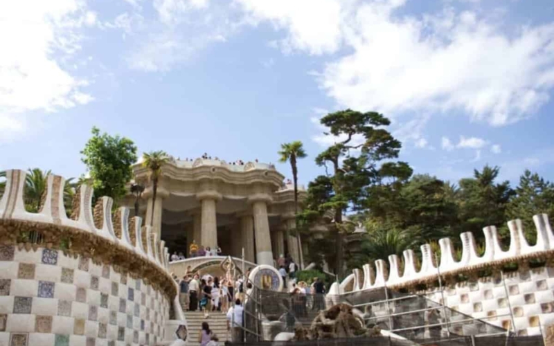 tourists exploring architecture in barcelona