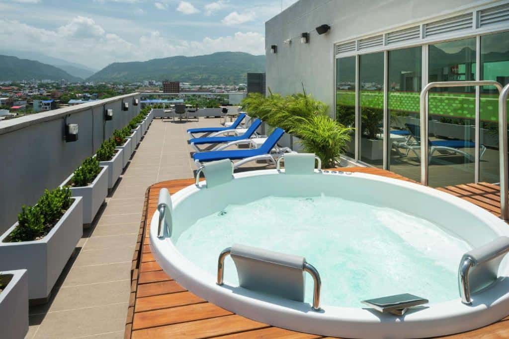 hampton by hilton yopal rooftop hot tub in colombia