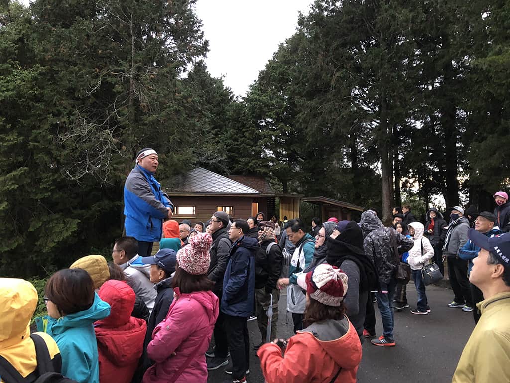 Alishan Sunrise Commentary Guy