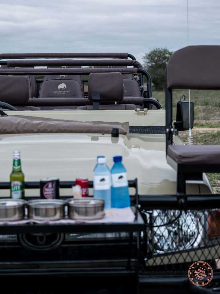 safari truck during afternoon drive break