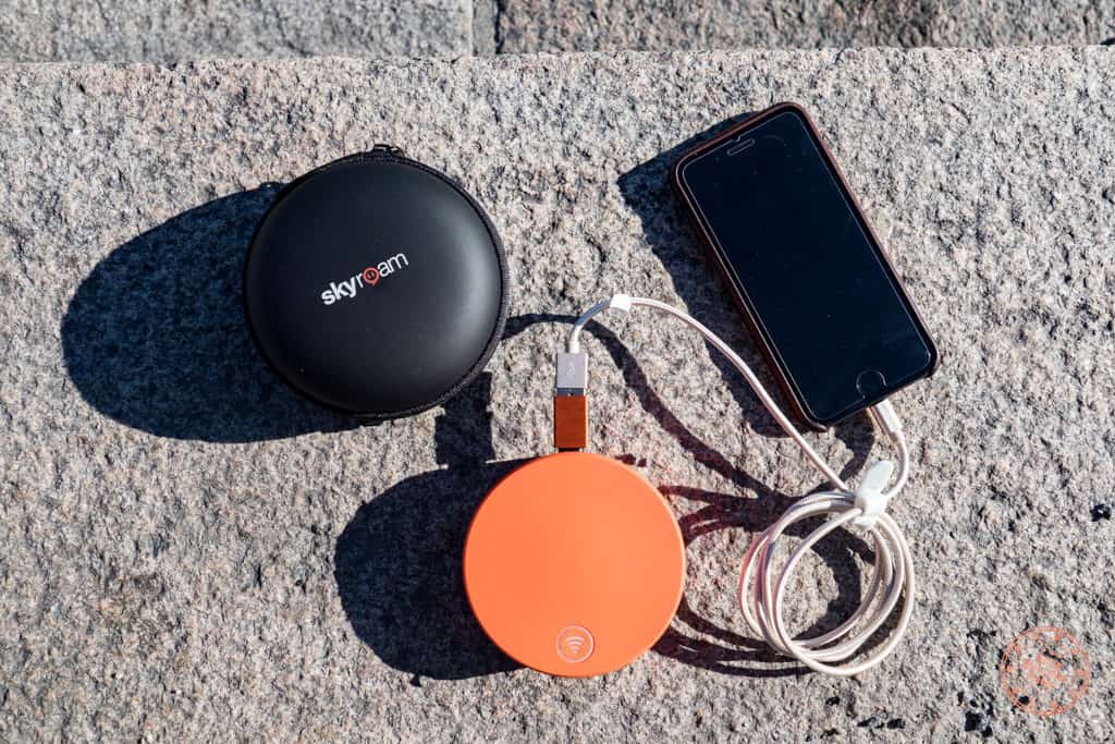 charging my phone with the skyroam solis