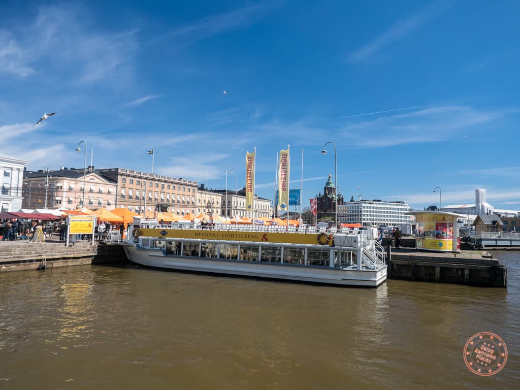 canal route cruise in helsinki