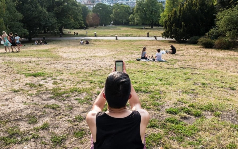 knowroaming roaming sim card in europe for data usage
