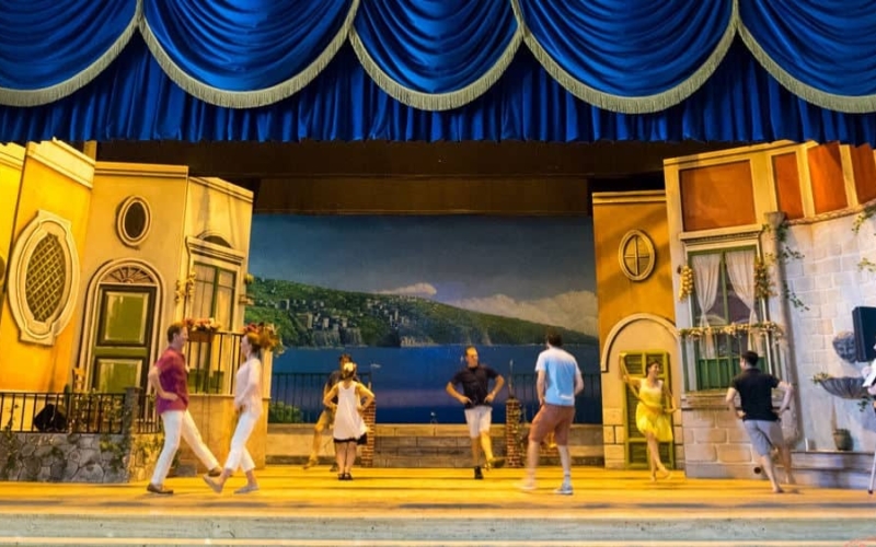 surprise vacation in sorrento with competitours