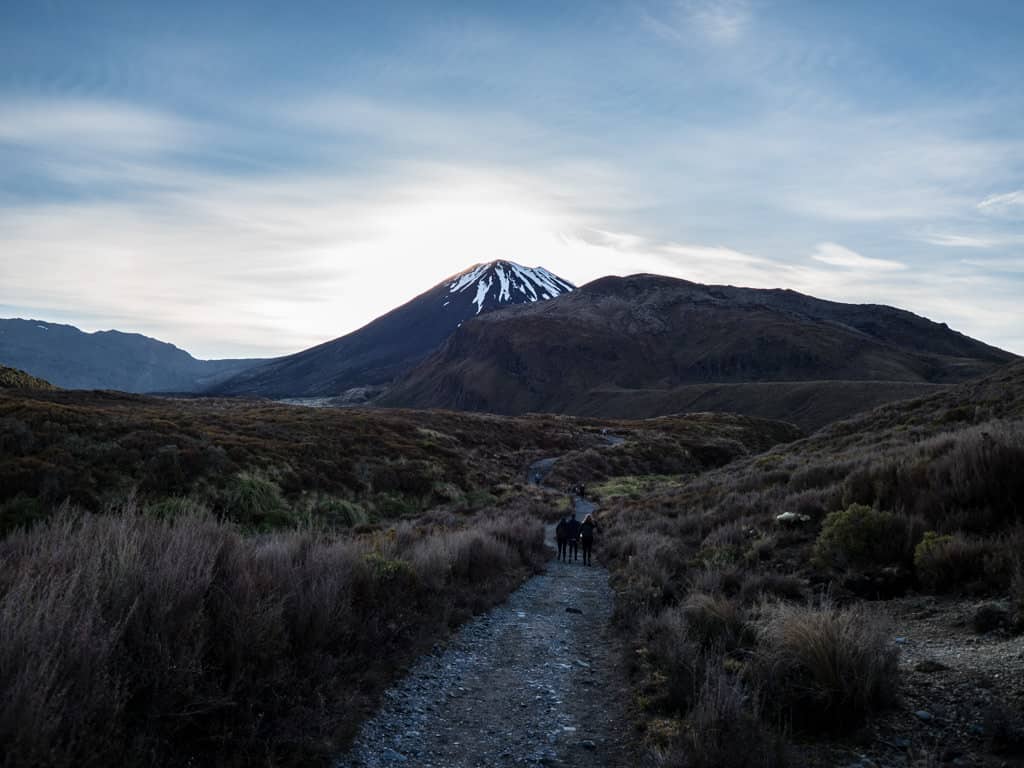 start of tongariro alpine crossing