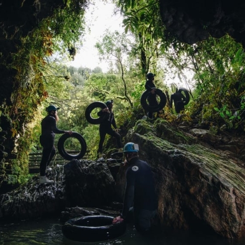 guide to black water rafting in waitomo