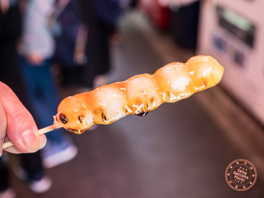 dango dessert in amane in kichijoji street food day trip