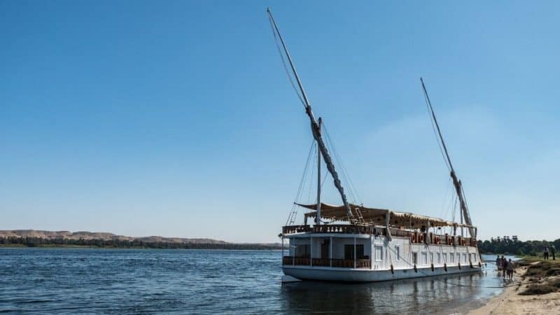 nile cruise and stay egypt featured