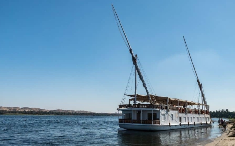 nile cruise and stay egypt featured