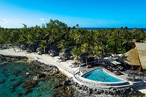 maitai rangiroa french polynesia resort and hotel with underwater bungalow
