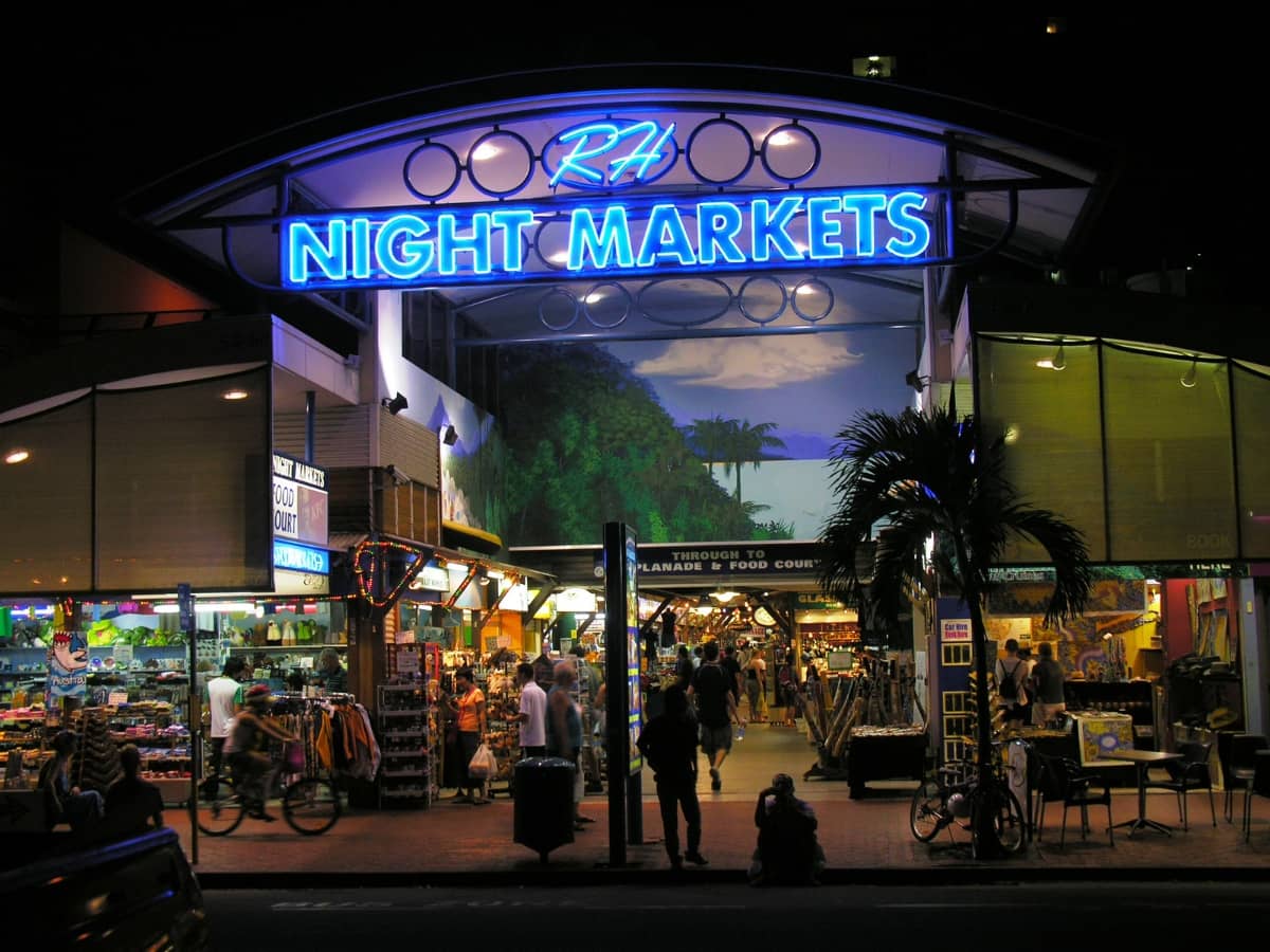 entrance to cairns night markets