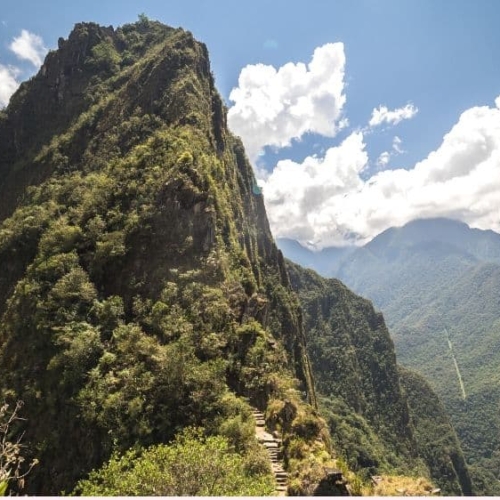 huayna picchu hike featured