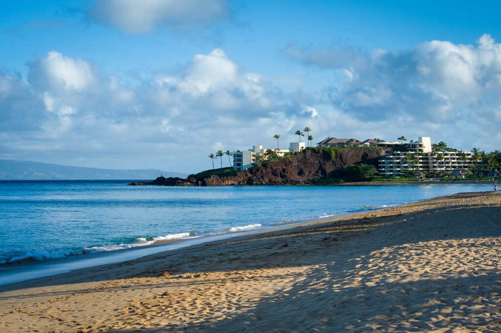 kaanapali beach is one of the best beaches in maui