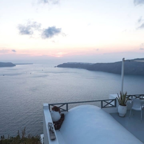 best time to visit santorini featured