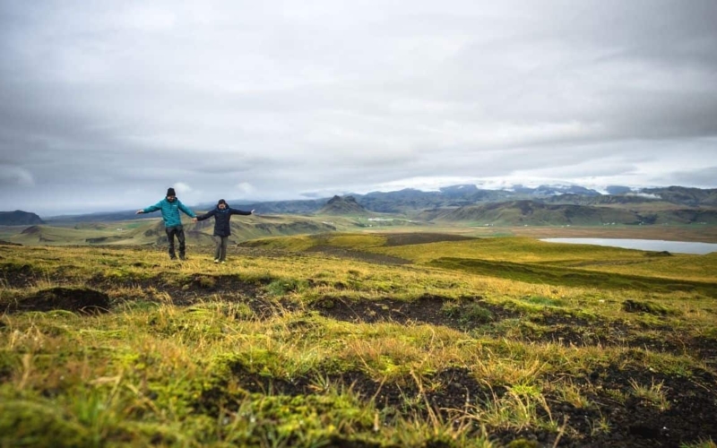what to wear in iceland featured