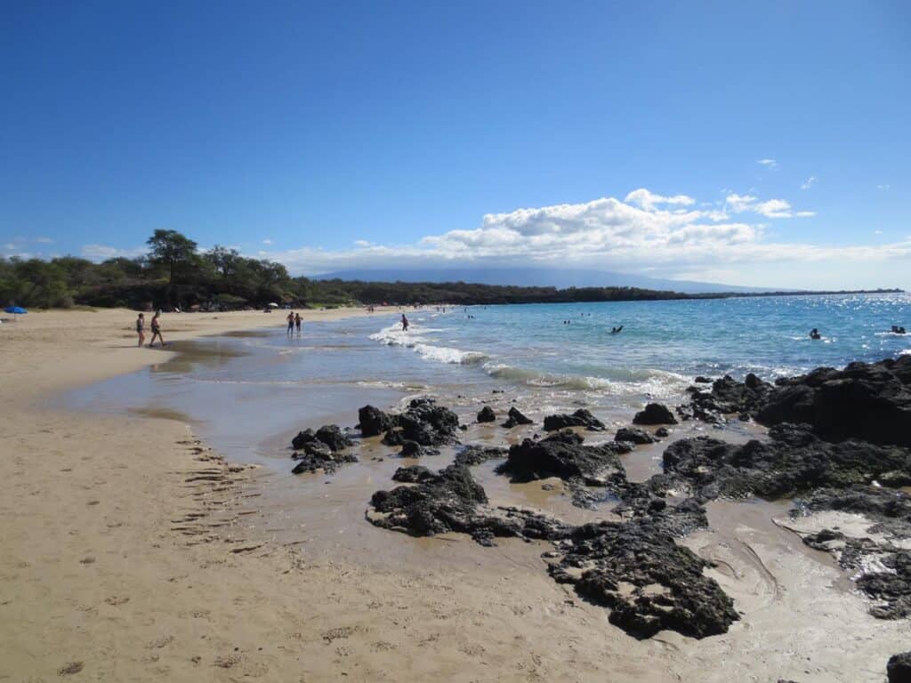 one of the best snorkeling spots on the big island is hapuna beach