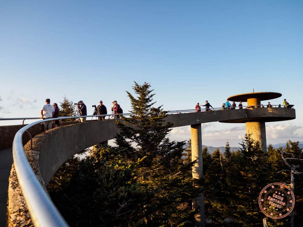 photographers lining up for clingmans dome sunset