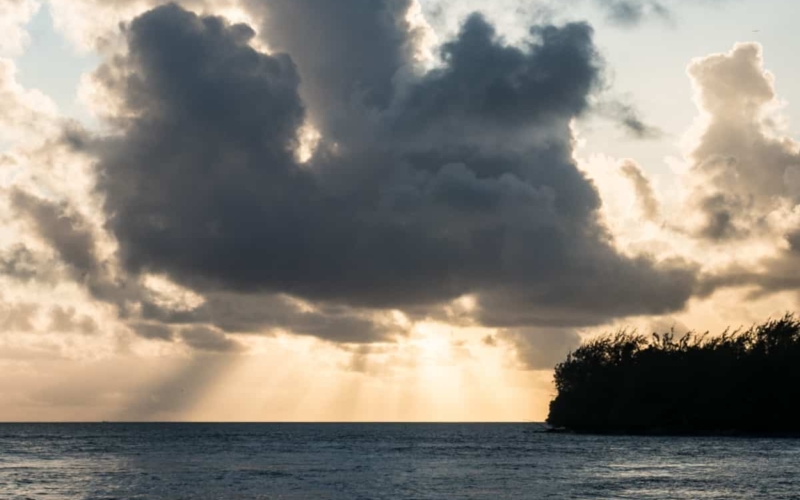 how to get to rangiroa sunset on the ocean