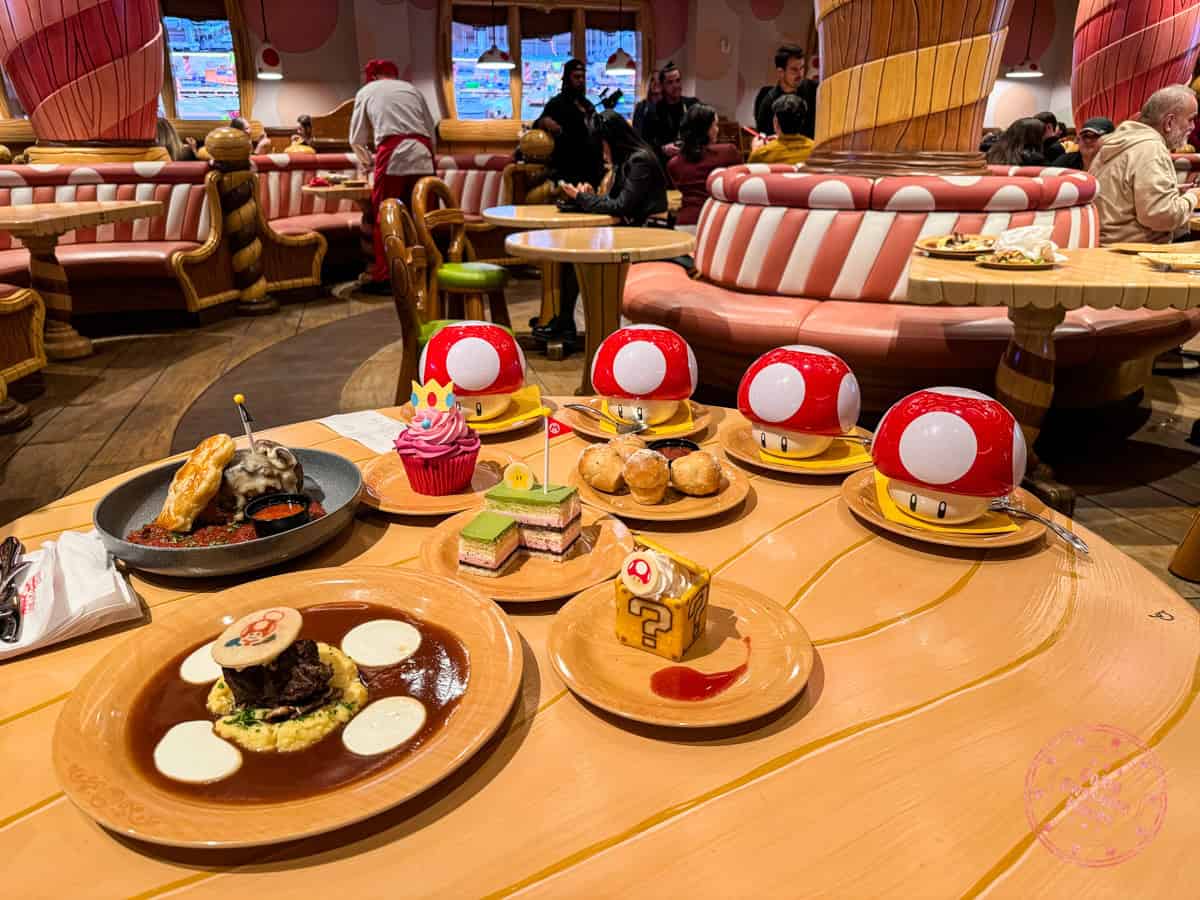 toadstool cafe food order for 4 people