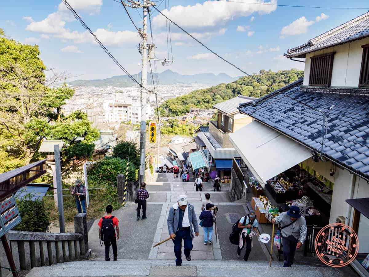 steps leading up to the main gate of kotohira-gu shrine