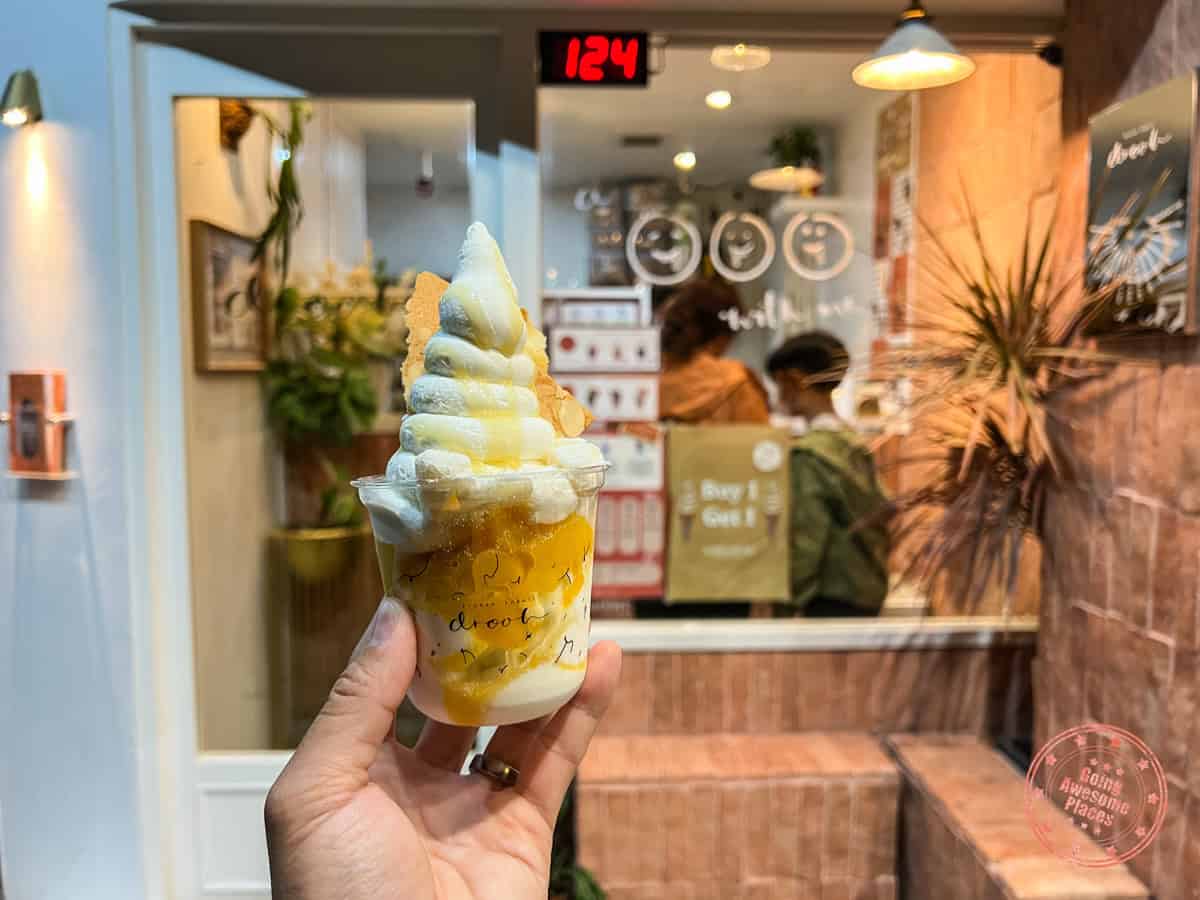 frozen yogurt drool in tsim sha tsui