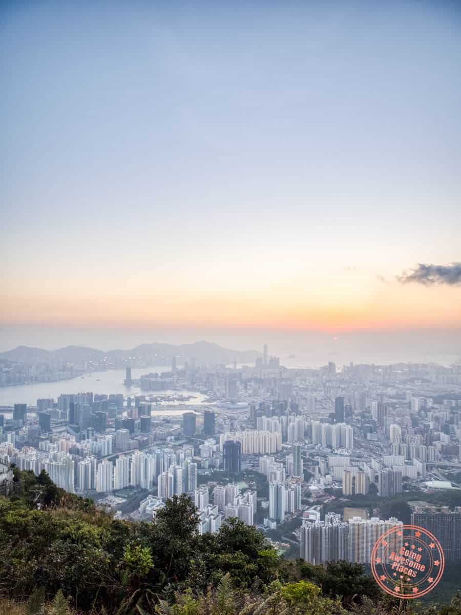 hong kong view rom kowloon peak hike trail