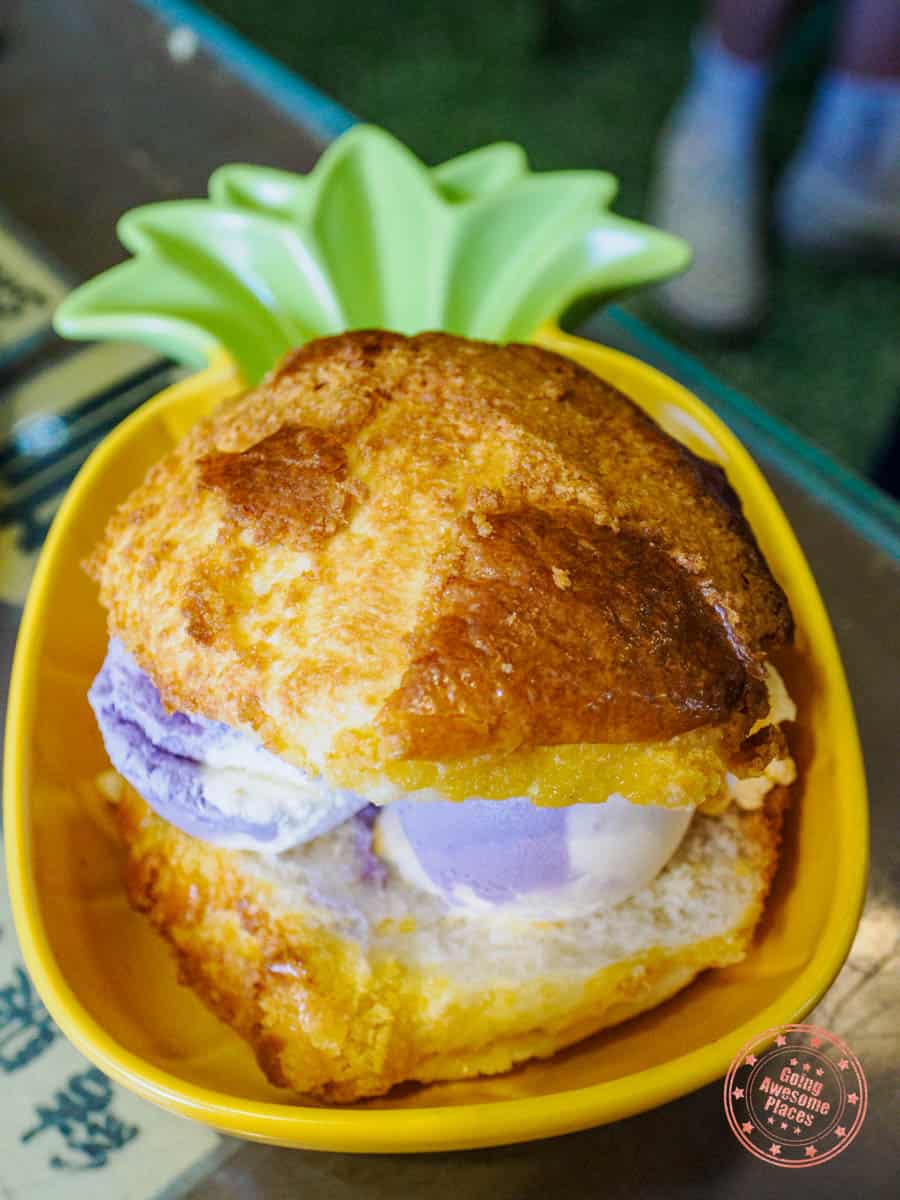pineapple bun ice cream sandwich from hoho kitchen