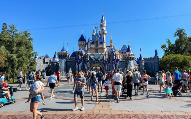 one day in disneyland itinerary featured