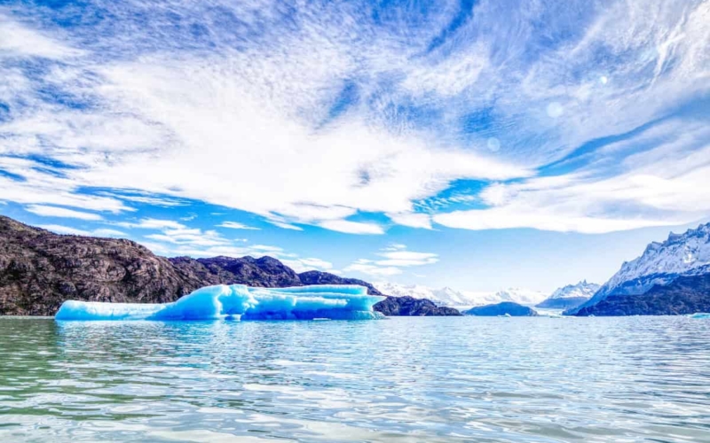 icebergs on lake in patagonia