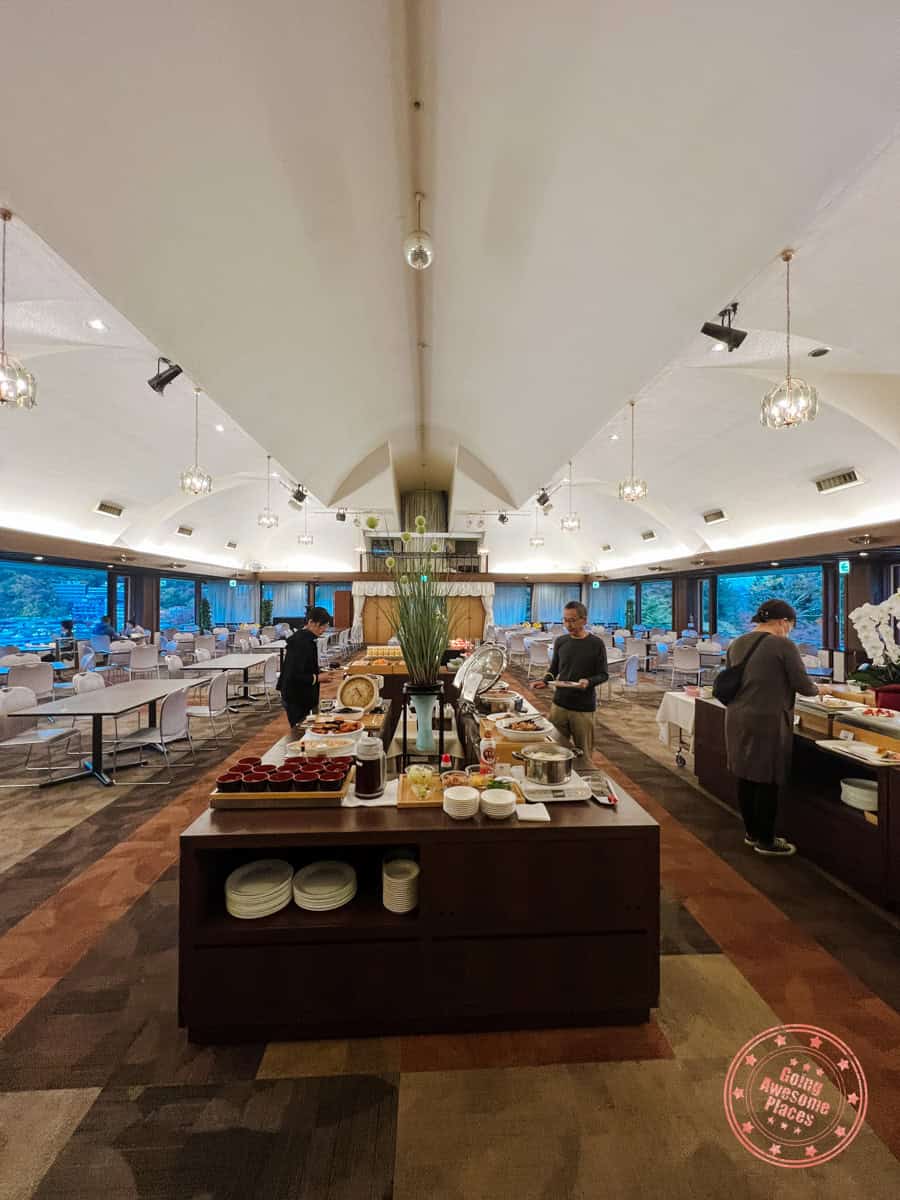 10 Day Japan Itinerary For First Timers - Modern Golden Route fuji lake hotel buffet breakfast restaurant hall
