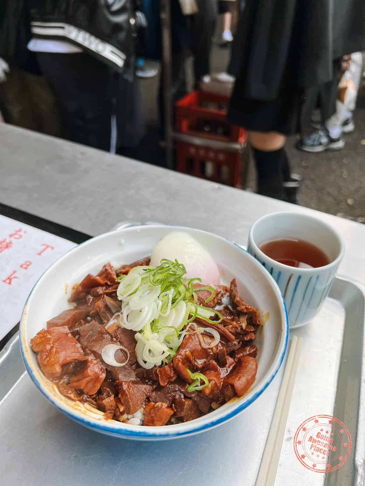 10 Day Japan Itinerary For First Timers - Modern Golden Route kitsuneya horumon don bowl in tsukiji fish market