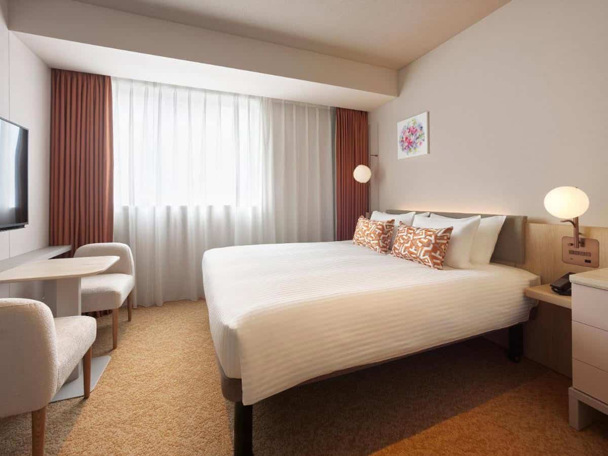 standard double room at mitsui garden hotel