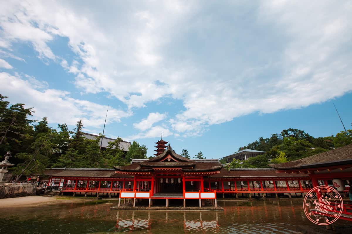 itsukushima shrine