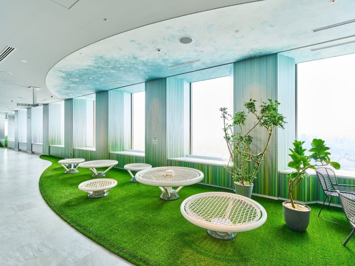 Where To Find The Best Observation Decks In Tokyo For Stunning Cityscapes picnic area within the sunshine 60 observatory tenbo park