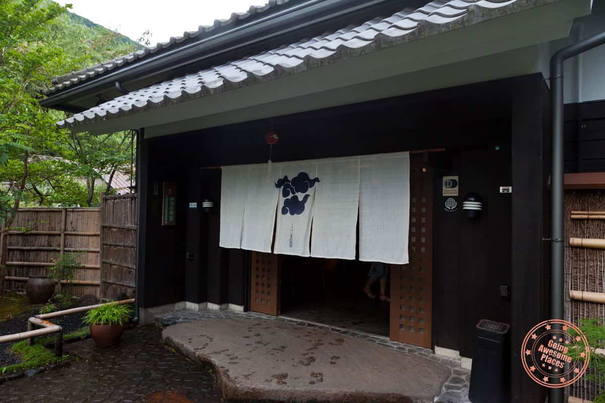 onsen in hakone