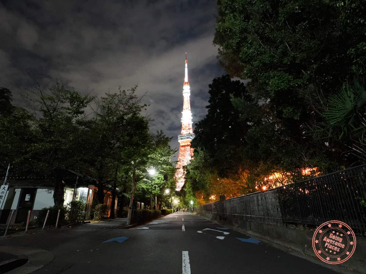 Where To Find The Best Observation Decks In Tokyo For Stunning Cityscapes view of tokyo tower lit up at night from afar