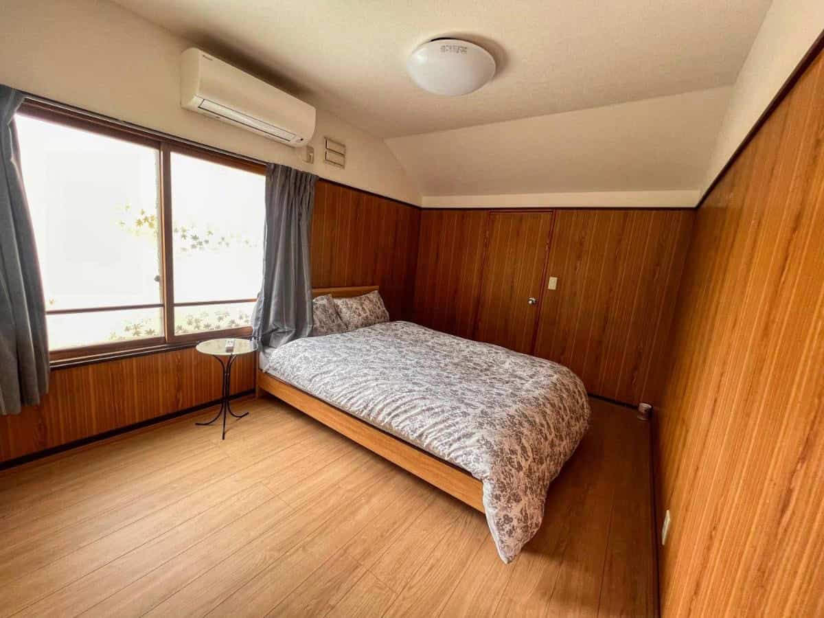 one bedroom at shiro house