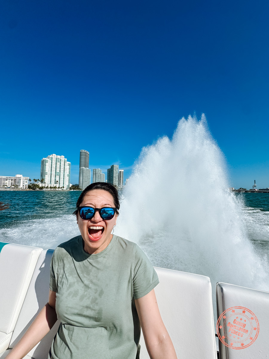crazy outlet of water from motor in thriller miami speedboat adventures