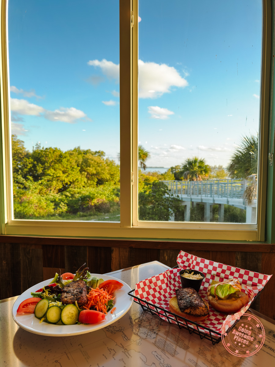 flamingo lodge restaurant dinner meal